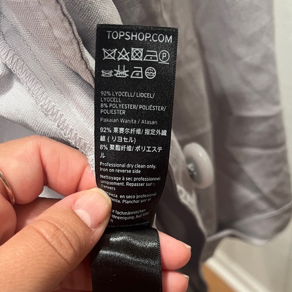 Topshop Light Gray Women's Coat- some staining on collar see pics - Picture 5 of 9